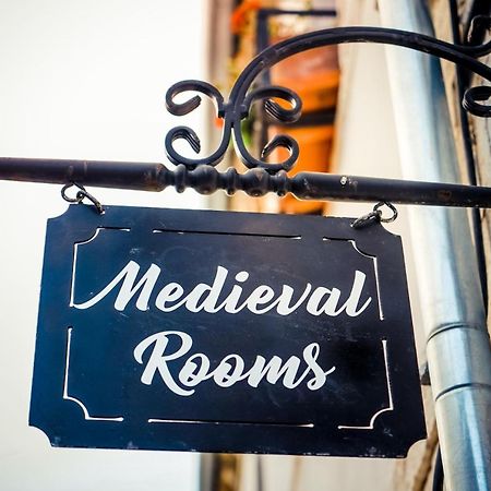 Medieval Rooms จีโรคาสเตอร์ ภายนอก รูปภาพ